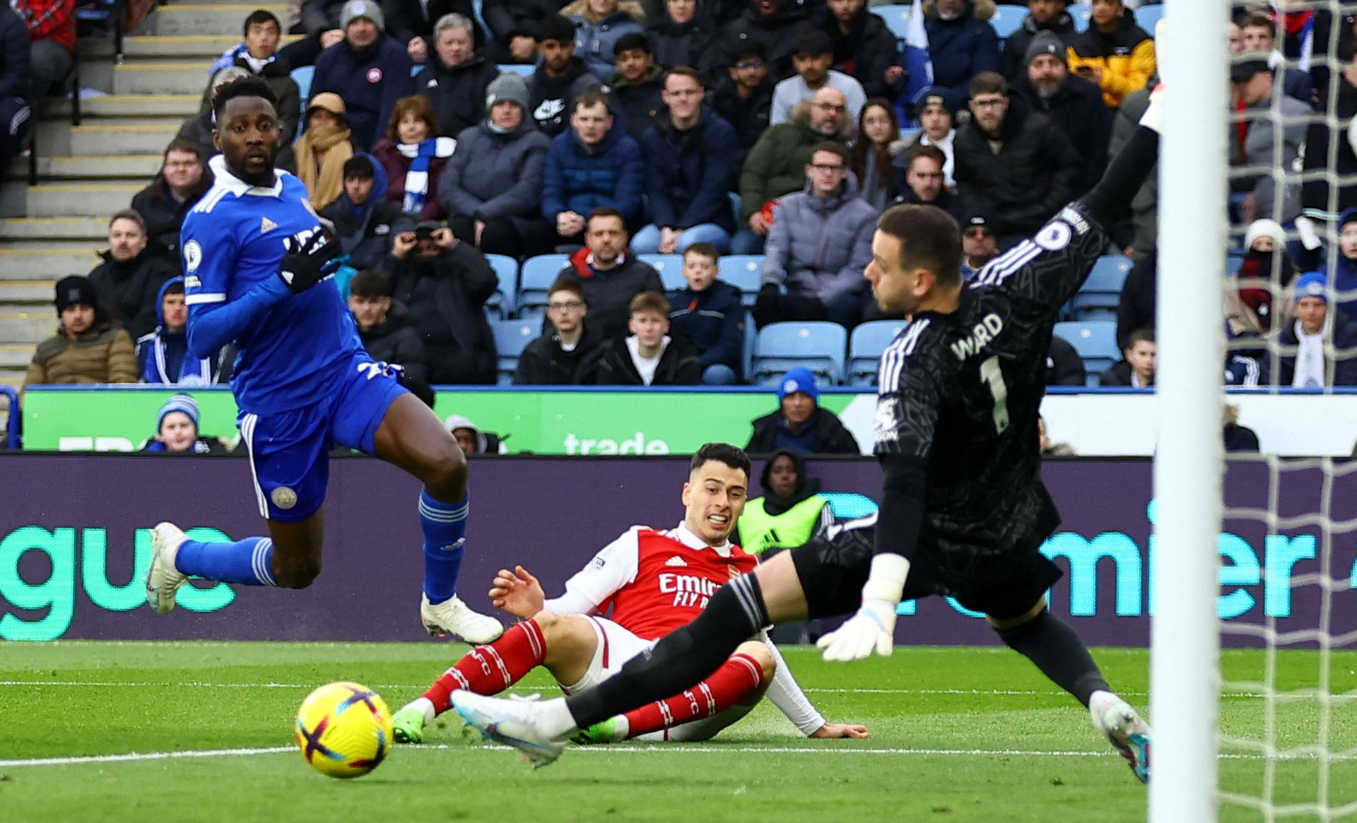 枚有力的砝 枚有力的砝